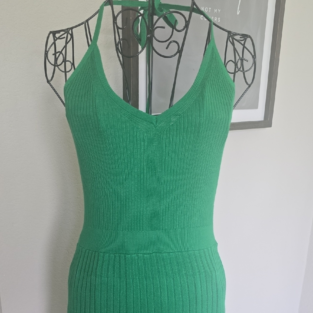 Elegant Green Halter Dress